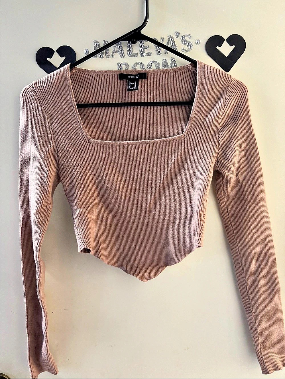Forever 21 Ribbed Long Sleeve Crop Top in Pink